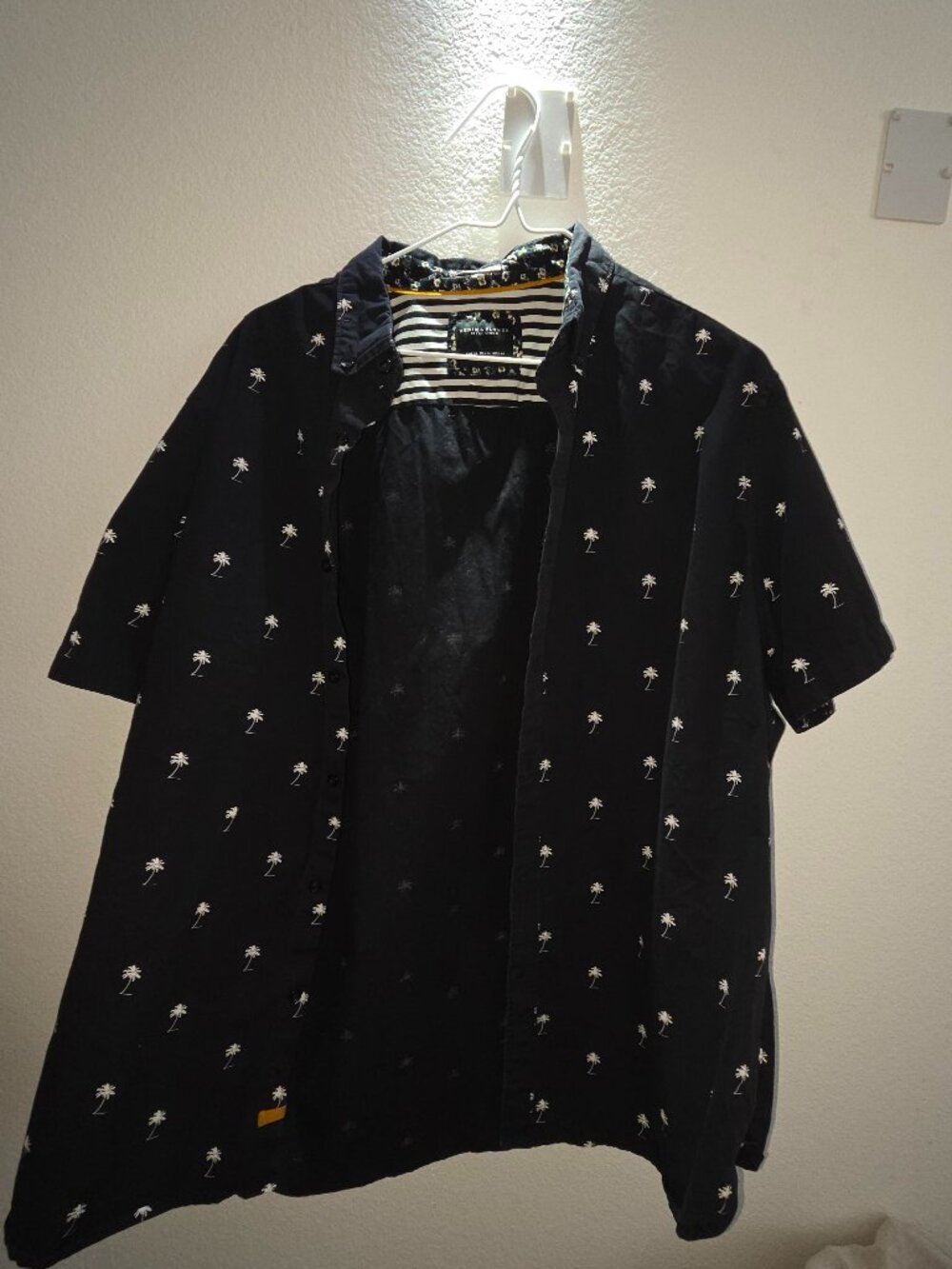 Denim and Flower Mens XL button down